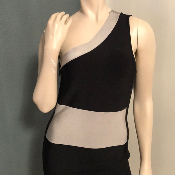 Black & Grey one shoulder dress - Picture 2 of 4